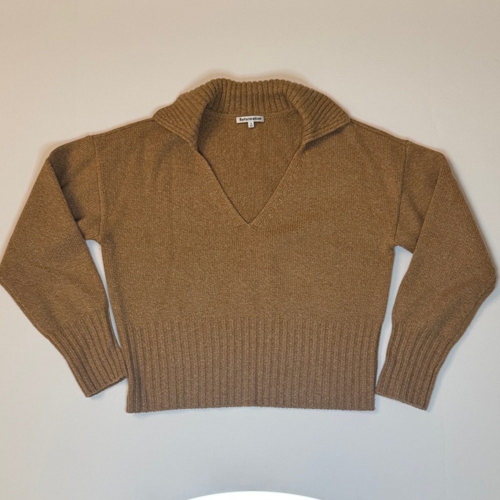 Reformation Beckie Cashmere Sweater Small Camel Collared Cropped Minimalist